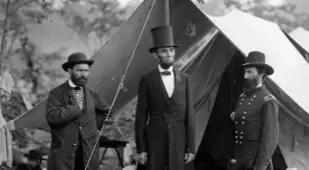 Pinkerton Lincoln Top Hat