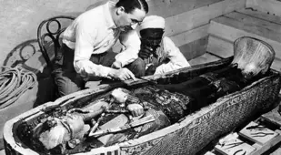 Opening Tomb Of King Tut