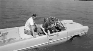 Bizarre Photos History Amphibious Car