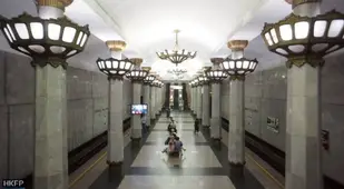 Tashkent Hall Chandeliers Columns