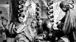 Chinese Opium Den In 1901