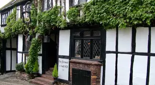 Mermaid Inn Exterior