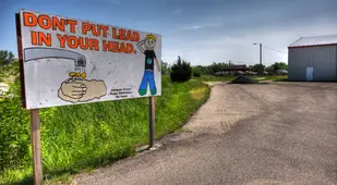 Don't Put Lead In Your Head Sign