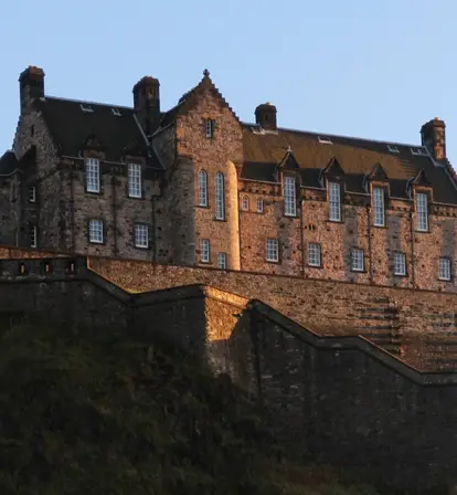 Edinburgh Castle Featured Image