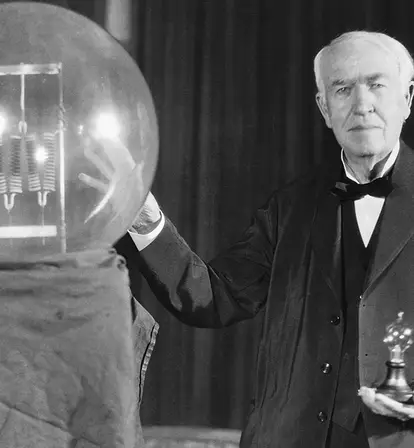 Who Invented The Lightbulb