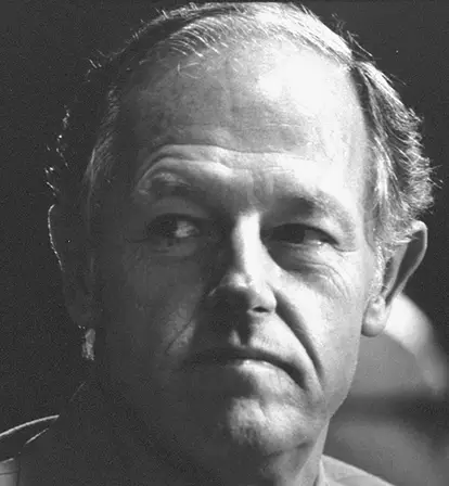 E Howard Hunt