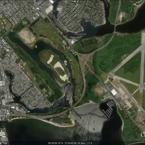 Stunning Before/After Satellite Images Of New York After Hurricane Sandy