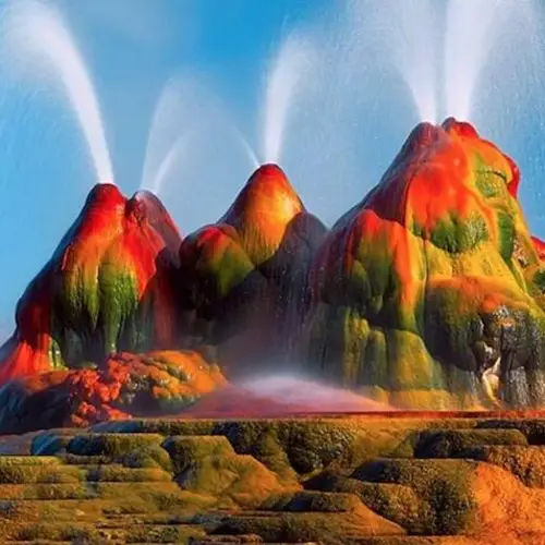 Welcome To Fly Geyser, The Surreal Landmark Just Outside Nevada's Black Rock Desert