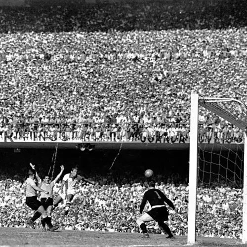 20 Historical World Cup Moments in Pictures