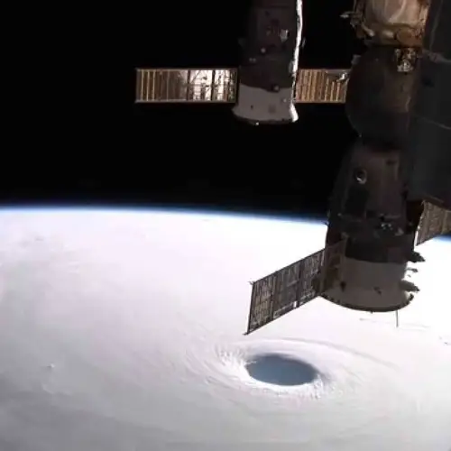 10 Terrifyingly Beautiful Storm Satellite Images