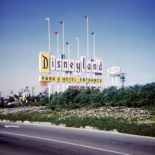 Relive The Magic With These Vintage Disneyland Pictures