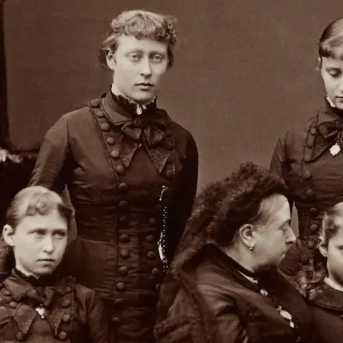 In The Time Of Victorian Portraits, The Quickest Way To Look Like An Idiot Was By Smiling