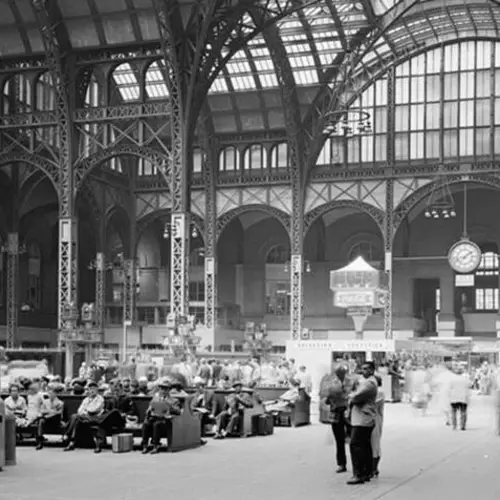 33 Stunning Photos Of Old Penn Station, Once An Architectural Marvel Before It Was Demolished