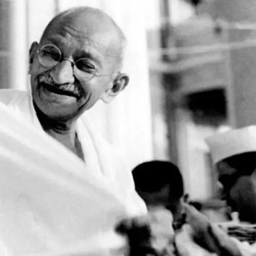 15 Gandhi Quotes To Help You Embrace A Life Of Peace