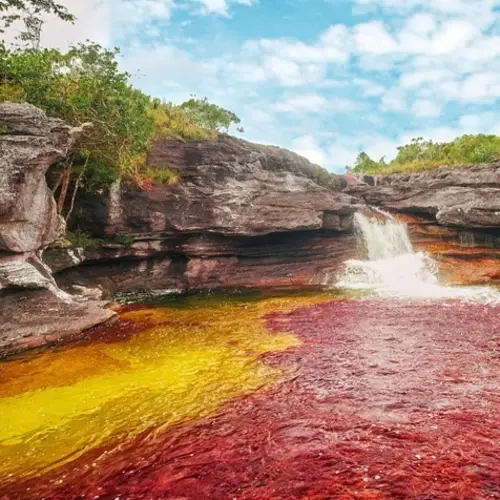 21 Surreal Landscapes Even More Beautiful Than They Are Weird