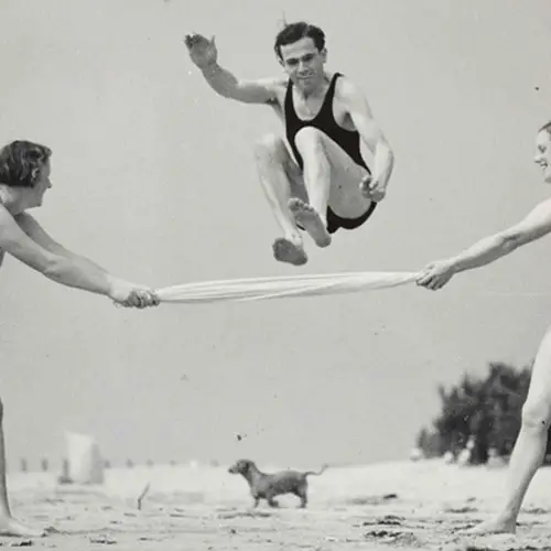 22 Vintage Photos Of Your Favorite Summer Pastimes