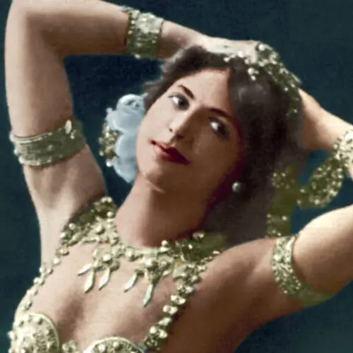 Meet Mata Hari, The Dazzling Entertainer Who Allegedly Became A Deadly World War I Spy