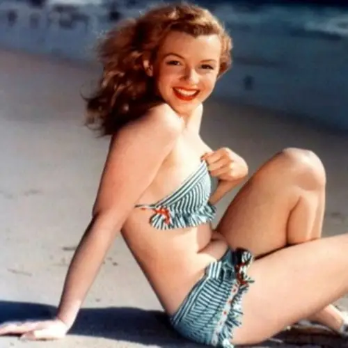 25 Photos Of Norma Jeane Mortenson Before She Became Marilyn Monroe
