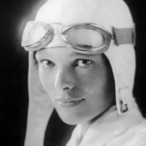 The Heroic Life And Mysterious Death Of Amelia Earhart, In 24 Fascinating Facts