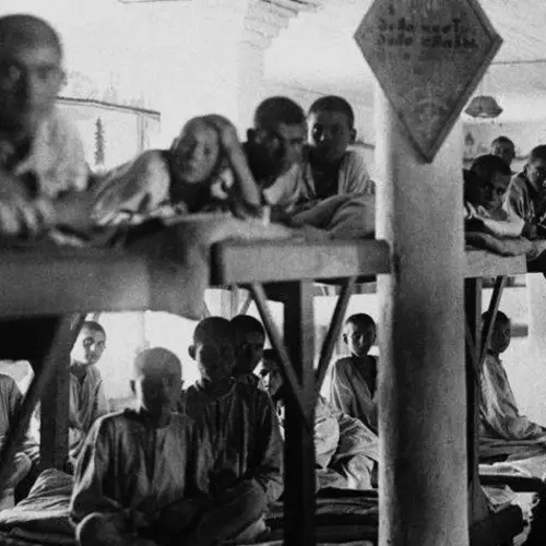 32 Disturbing Photos Of Life Inside Soviet Gulag Prisons