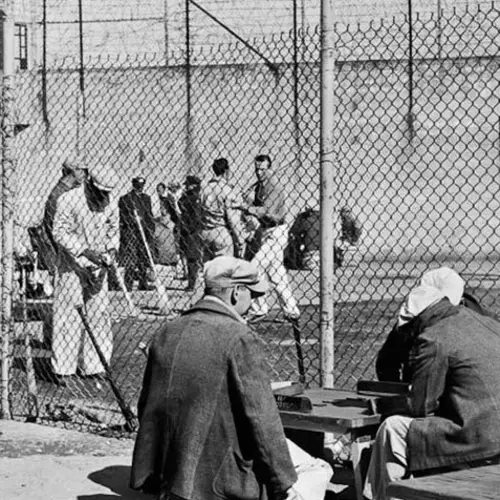 Inside Alcatraz: 44 Historic Photos Of America's Most Notorious Prison