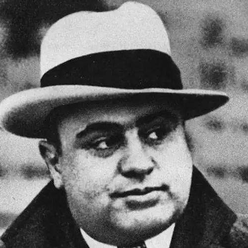 25 Astounding Al Capone Facts That Show Why He's History's Most Infamous Gangster