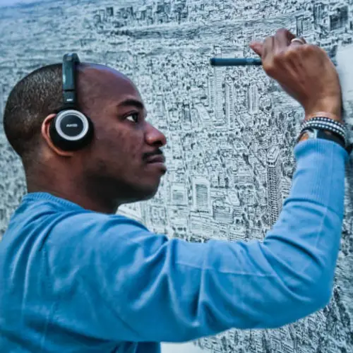 Meet Stephen Wiltshire: An Autistic Artist Who Can Draw Entire Cities From Memory