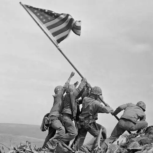 How Tens Of Thousands Of Soldiers Died In The Bloody Battle Of Iwo Jima