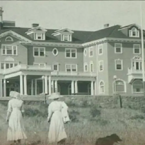 11 True Ghost Stories, From The 'Shining' Hotel To 'The Amityville Horror'