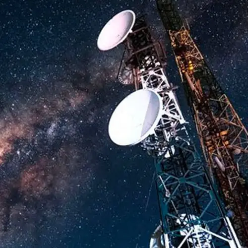 There's A Radio Signal Repeating Every 16 Days From Deep Space — And It's Baffling Scientists