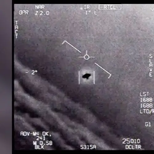 Pentagon Declassifies 3 Videos Of Real UFOs Filmed By Navy Pilots