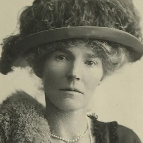 The Controversial Story Of Gertrude Bell, The British 'Desert Queen' Of Iraq