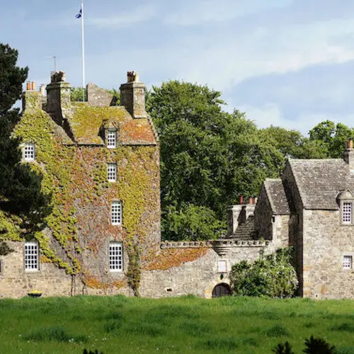 Inside Earlshall Castle, The Sprawling Scottish Mansion Haunted By A 17th-Century Baron That's Currently For Sale