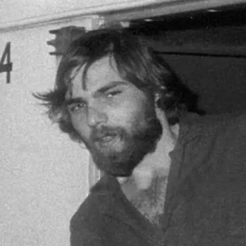 The Crimes Of Ronald DeFeo Jr., The 'Possessed' Man Who Killed His Family And Inspired <em>The Amityville Horror</em>