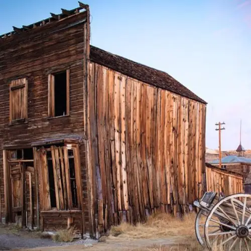 Inside 13 American Ghost Towns And The Eerie Stories Behind Them