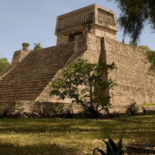 Explore Mexico's Aztec Pyramids In 25 Astonishing Photos