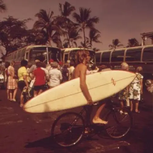 33 Sun-Soaked Photos That Capture The Golden Era Of Surfing