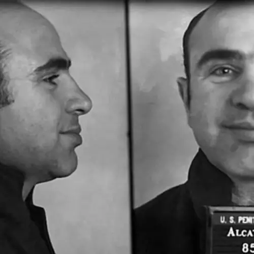 11 Famous Alcatraz Inmates, From Vicious Mob Bosses To The Notorious 'Birdman'