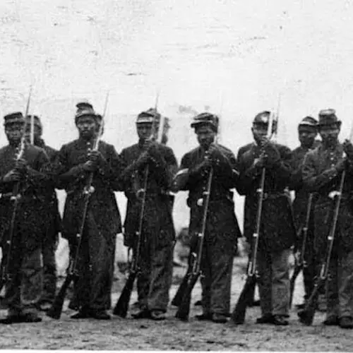 33 Photos Of Black American Soldiers Who Fought In The Civil War — And The Untold History Behind Them