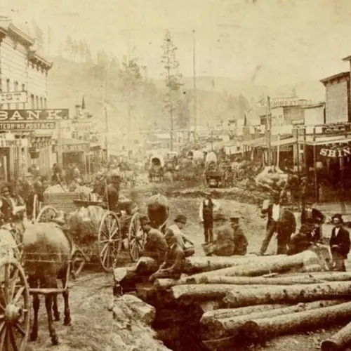 33 Photos That Reveal What Life Was Really Like In Wild West Mining Towns