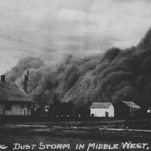 'The Sun Disappeared': 27 Photos That Capture The Tragedy Of The Kansas Dust Bowl