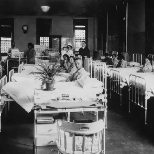 Inside Ellis Island Hospital, The Medical Facility That Once Treated Hundreds Of Thousands Of Hopeful Immigrants