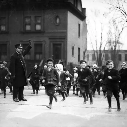 These Pictures Of Vintage Detroit Will Surprise You