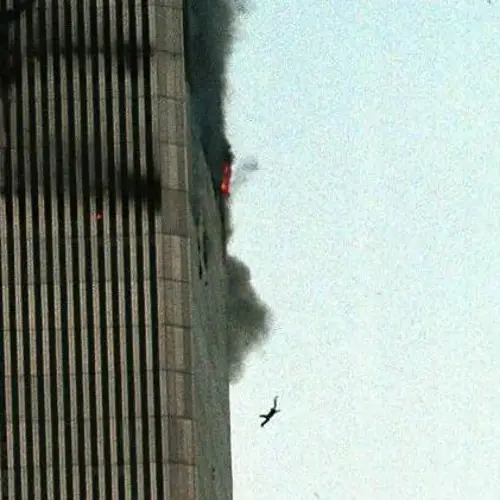 9/11 Pictures That Reveal The Tragedy Of America's Darkest Day