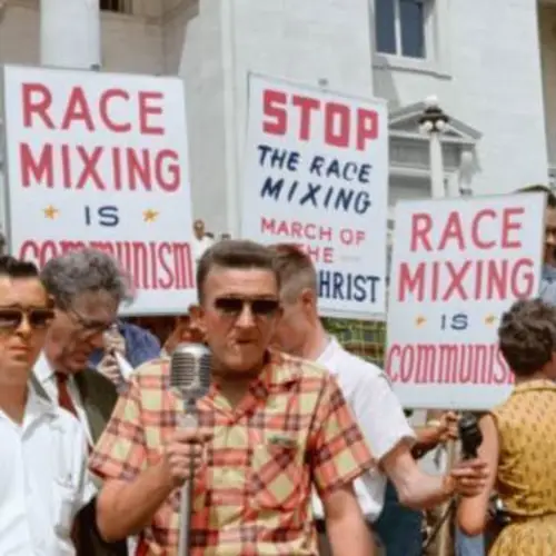 34 Black And White Photos Restored With Brilliant Color