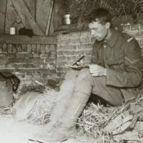 10 Uncovered World War One Photos Provide A Rare, Candid Glimpse Into Trench Life