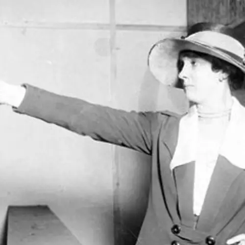 Alice Clement: The Female Sherlock Holmes