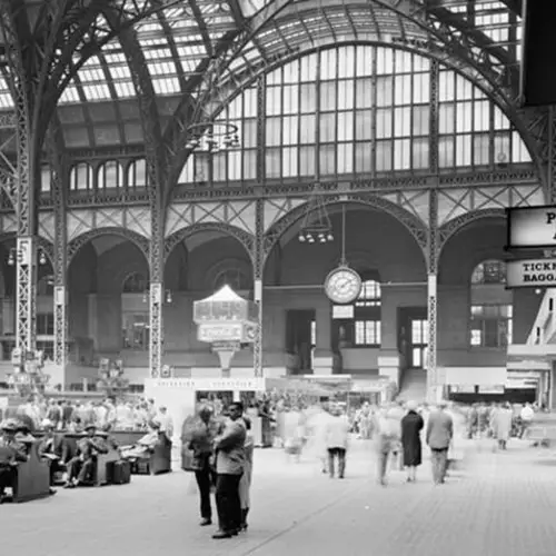 33 Stunning Photos Of Old Penn Station, Once An Architectural Marvel Before It Was Demolished