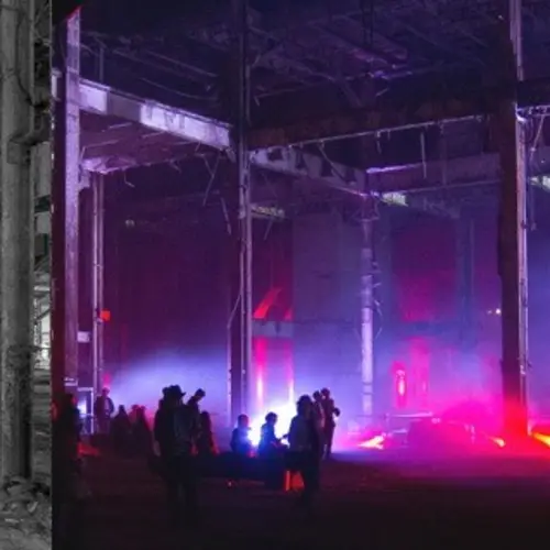 22 Stunning Photos Of Abandoned Factories Given New Life