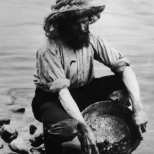 Yukon Ho! 39 Photos From The Klondike Gold Rush